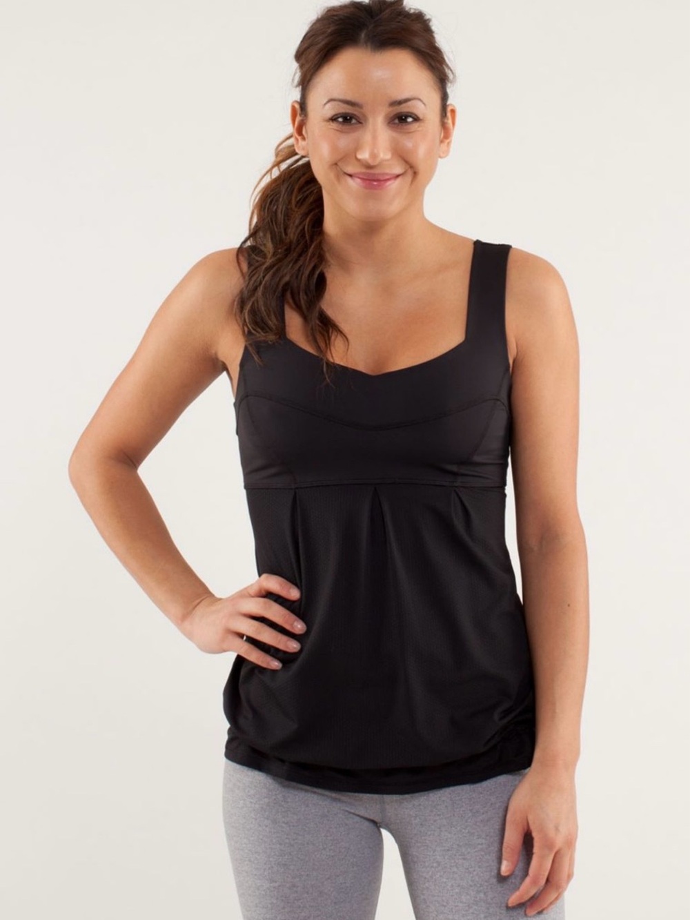 Lululemon Run: Tame Me Tank Black Built-In Bra Drawstring Size 6
